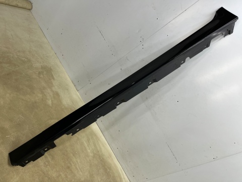 Nakładka progu BMW 5 F10 F11 sedan kombi 10-17r. lewa listwa próg zewnętrzny 7184773 Nakładka progu BMW 5 F10 F11 sedan kombi 10-17r. lewa listwa próg zewnętrzny 7184773