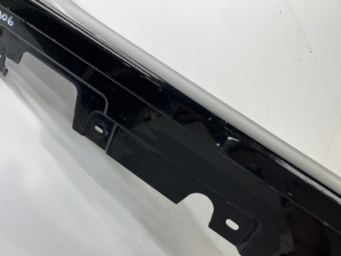 Nakładka progu BMW 5 F10 F11 sedan kombi 10-17r. prawa listwa próg zewnętrzny 7184774 Nakładka progu BMW 5 F10 F11 sedan kombi 10-17r. prawa listwa próg zewnętrzny 7184774