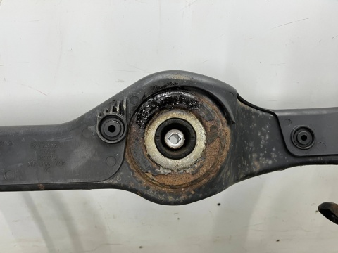 Belka zawieszenia Audi A4 B8 sedan kombi Audi A5 8T coupe Sportback 07-16r. QUATTRO tylna oś wózek sanki tył 8k0505235ak Belka zawieszenia Audi A4 B8 sedan kombi Audi A5 8T coupe Sportback 07-16r. QUATTRO tylna oś wózek sanki tył 8k0505235ak