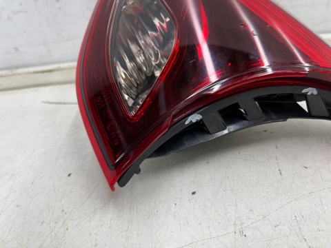 Lampa Mazda CX-5 I CX5 I LIFT 14-17r. prawa tylna w klapę bagażnika LED ORYGINALNA ka0g513f0 Lampa Mazda CX-5 I CX5 I LIFT 14-17r. prawa tylna w klapę bagażnika LED ORYGINALNA ka0g513f0