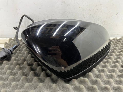 Lusterko Audi A3 8y 20r.- PRAWE elektryczne FOTOCHROM zewnętrzne EUROPA 14 pin Lusterko Audi A3 8y 20r.- PRAWE elektryczne FOTOCHROM zewnętrzne EUROPA 14 pin