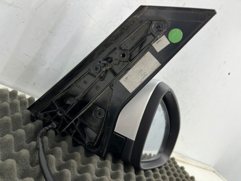 Lusterko Opel Astra J 09-15r. PRAWE elektryczne zewnętrzne EUROPA 5 pin kolor z176 Lusterko Opel Astra J 09-15r. PRAWE elektryczne zewnętrzne EUROPA 5 pin kolor z176