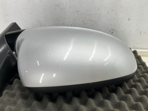 Lusterko Opel Astra J 09-15r. PRAWE elektryczne zewnętrzne EUROPA 5 pin kolor z176 Lusterko Opel Astra J 09-15r. PRAWE elektryczne zewnętrzne EUROPA 5 pin kolor z176