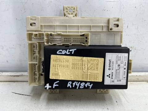 Skrzynka bezpieczników Mitsubishi Colt 6 VI Z30 LIFT 1.1b benzyna moduł sterownik BSI BSM 8565a174 8637a389 8565a174 Skrzynka bezpieczników Mitsubishi Colt 6 VI Z30 LIFT 1.1b benzyna moduł sterownik BSI BSM 8565a174 8637a389 8565a174