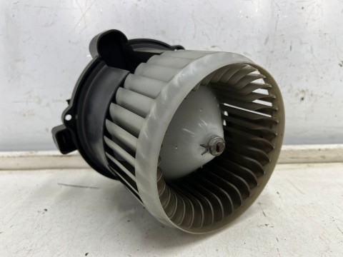 Wentylator wnętrza Mitsubishi Colt VI 6 Z30 04-12r. dmuchawa powietrza nadmuchu nawiewu nagrzewnicy mf016070 Wentylator wnętrza Mitsubishi Colt VI 6 Z30 04-12r. dmuchawa powietrza nadmuchu nawiewu nagrzewnicy mf016070