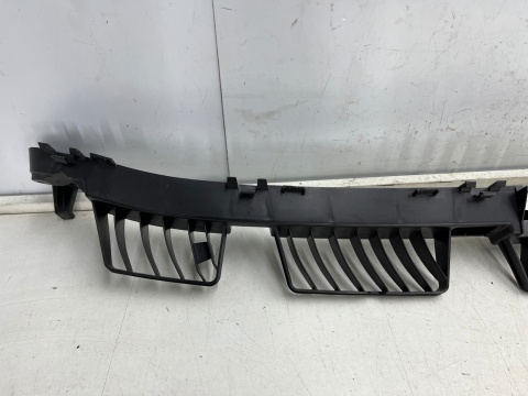 Absorber zderzaka Skoda Karoq 17r.- ślizg środkowy tylna belka wzmocnienie mocowanie 57a807863a Absorber zderzaka Skoda Karoq 17r.- ślizg środkowy tylna belka wzmocnienie mocowanie 57a807863a