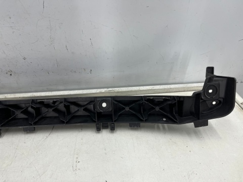 Absorber zderzaka Skoda Karoq 17r.- ślizg środkowy tylna belka wzmocnienie mocowanie 57a807863a Absorber zderzaka Skoda Karoq 17r.- ślizg środkowy tylna belka wzmocnienie mocowanie 57a807863a