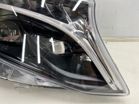 Lampa reflektor Mercedes W447 Vito LIFT 23r.- PRAWA przednia LED Intelligent Light System Europa prawy przód a4479063301 Lampa reflektor Mercedes W447 Vito LIFT 23r.- PRAWA przednia LED Intelligent Light System Europa prawy przód a4479063301