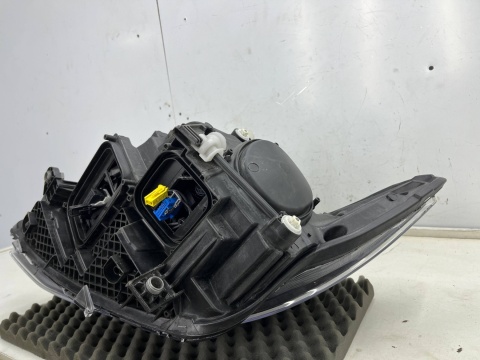 Lampa reflektor Mercedes W447 Vito LIFT 23r.- PRAWA przednia LED Intelligent Light System Europa prawy przód a4479063301 Lampa reflektor Mercedes W447 Vito LIFT 23r.- PRAWA przednia LED Intelligent Light System Europa prawy przód a4479063301