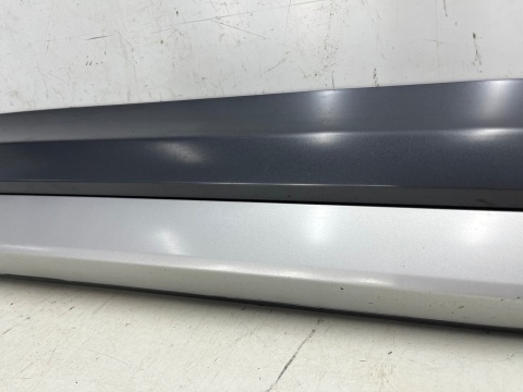 Listwa Audi Q3 I 8u 11-18r. prawa przednia dolna nakładka drzwi boczna prawy przód 8U0853960 Listwa Audi Q3 I 8u 11-18r. prawa przednia dolna nakładka drzwi boczna prawy przód 8U0853960