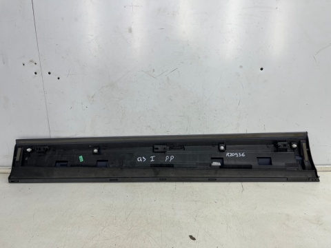 Listwa Audi Q3 I 8u 11-18r. prawa przednia dolna nakładka drzwi boczna prawy przód 8U0853960 Listwa Audi Q3 I 8u 11-18r. prawa przednia dolna nakładka drzwi boczna prawy przód 8U0853960