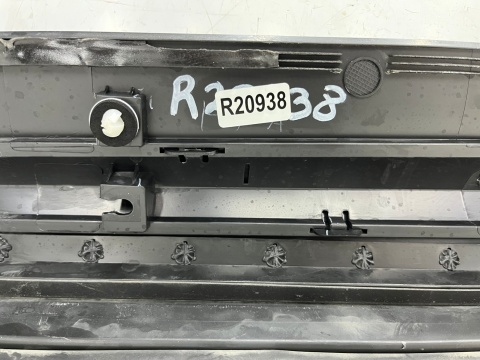 Listwa MG Rising Marvel R 2021r.- prawa przednia dolna nakładka drzwi prawy przód 10365416 Listwa MG Rising Marvel R 2021r.- prawa przednia dolna nakładka drzwi prawy przód 10365416