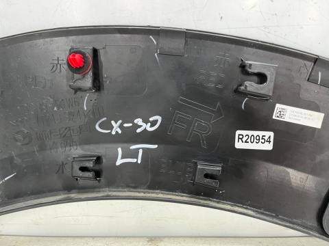 Listwa Mazda CX-30 CX30 2019r.- lewa tylna nakładka błotnika zderzaka lewy tył dgh9-51w61 Listwa Mazda CX-30 CX30 2019r.- lewa tylna nakładka błotnika zderzaka lewy tył dgh9-51w61