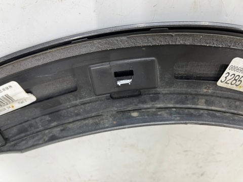 Listwa Mercedes GLE II w167 AMG 19r.- prawy przedni rant nadkola błotnika nakładka prawy przód a1678809804 a1678840200 Listwa Mercedes GLE II w167 AMG 19r.- prawy przedni rant nadkola błotnika nakładka prawy przód a1678809804 a1678840200