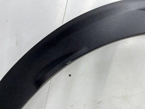 Listwa Peugeot 3008 II 16r.- prawa tylna nakładka rant błotnika CIENKA wąska prawy tył 9825289077 Listwa Peugeot 3008 II 16r.- prawa tylna nakładka rant błotnika CIENKA wąska prawy tył 9825289077