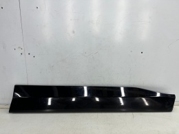Listwa Toyota RAV4 V 2019r.- prawa przednia dolna nakładka drzwi połysk prawy przód 75073-42050
