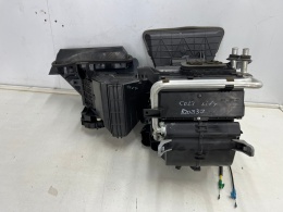 Nagrzewnica Mitsubishi Colt VI 6 Z30 08-12r. lift MANUALNA obudowa chłodnicy wody bez klimy