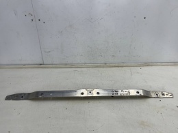 Pas przedni BMW 3 G20 G21 18r.- przednie górne wzmocnienie lącznik poprzeczka 7422285