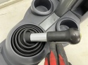 Tunel środkowy Mitsubishi Colt 6 Z30 VI 3d 5d 04-12r. obudowa uchwyty na kubki mieszek lewarka