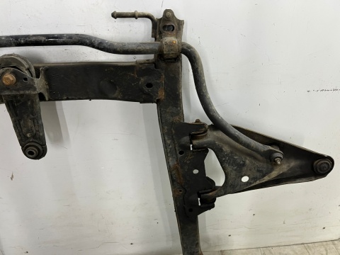 Belka silnika Dacia Logan 1 I 05-14r. kołyska wózek sanki pod silnik