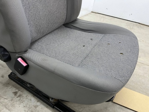 Fotele Dacia Logan 1 I 05-14r. lewy przedni fotel kierowcy lewy przód Fotele Dacia Logan 1 I 05-14r. lewy przedni fotel kierowcy lewy przód