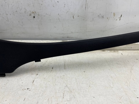 Listwa Macan I 95b 14r.- prawa nakładka pod reflektor przednia listwa dolna maskownica pasa 95b807174c Listwa Macan I 95b 14r.- prawa nakładka pod reflektor przednia listwa dolna maskownica pasa 95b807174c