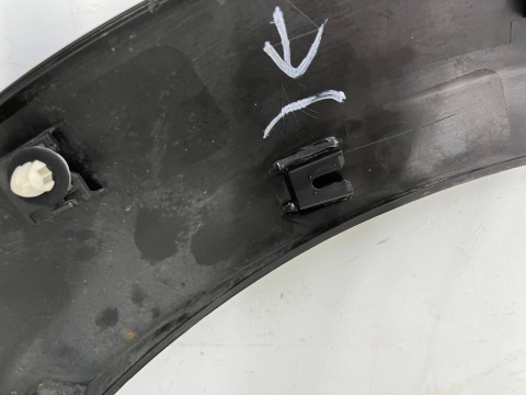 Listwa Mazda CX-3 CX3 14-21r. lewy przedni rant nadkola błotnika nakładka lewy przód d10e-51w31 Listwa Mazda CX-3 CX3 14-21r. lewy przedni rant nadkola błotnika nakładka lewy przód d10e-51w31