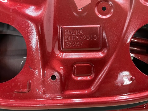 Drzwi Mazda CX-30 CX30 19r.- prawe tylne prawy tył DFR572010 Drzwi Mazda CX-30 CX30 19r.- prawe tylne prawy tył DFR572010