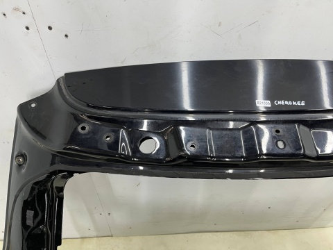 Klapa bagażnika Jeep Cherokee 5 V KL 13-18r. Przedlift tylna Klapa bagażnika Jeep Cherokee 5 V KL 13-18r. Przedlift tylna