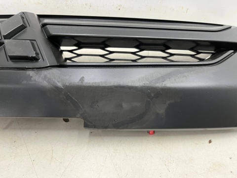 Atrapa Mitsubishi L200 5 V 19r.- grill przednia maskownica zderzaka znaczek 7450B264 Atrapa Mitsubishi L200 5 V 19r.- grill przednia maskownica zderzaka znaczek 7450B264