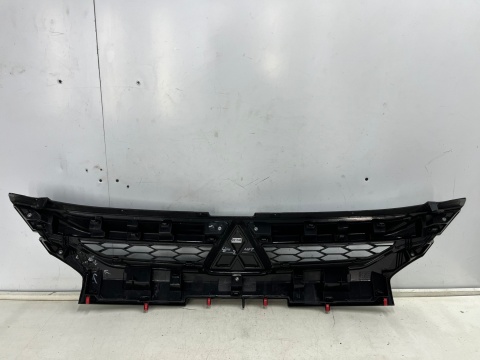 Atrapa Mitsubishi L200 5 V 19r.- grill przednia maskownica zderzaka znaczek 7450B291ZZ Atrapa Mitsubishi L200 5 V 19r.- grill przednia maskownica zderzaka znaczek 7450B291ZZ