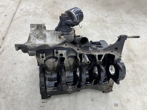 Blok silnika Renault Clio Scenic Modus Kangoo Twingo Note Logan Sandero Dokker 1.5 dCi. 86km 63kw goły dół silnika K9KT766