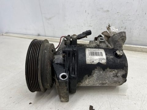 Kompresor klimatyzacji Dacia Dokker Duster Lodgy Logan Sandero Renault sprężarka klimatyzacji 8201025121 Kompresor klimatyzacji Dacia Dokker Duster Lodgy Logan Sandero Renault sprężarka klimatyzacji 8201025121