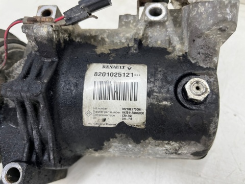 Kompresor klimatyzacji Dacia Dokker Duster Lodgy Logan Sandero Renault sprężarka klimatyzacji 8201025121 Kompresor klimatyzacji Dacia Dokker Duster Lodgy Logan Sandero Renault sprężarka klimatyzacji 8201025121
