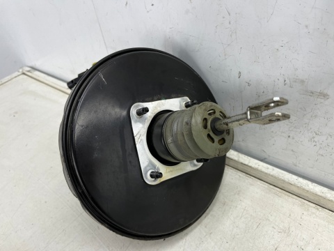 Pompa hamulcowa Dacia Duster Logan Sandero 1.5 dCi serwo wspomaganie hamulca 472105499r Pompa hamulcowa Dacia Duster Logan Sandero 1.5 dCi serwo wspomaganie hamulca 472105499r