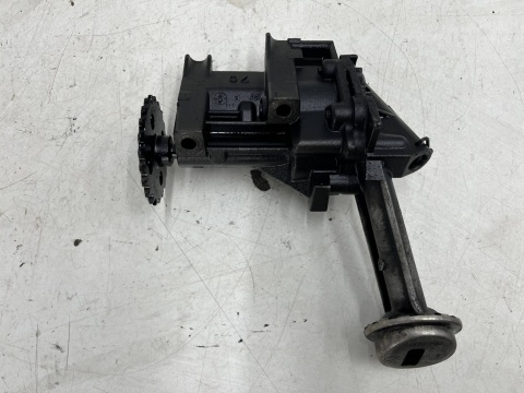 Pompa oleju Renault Clio Kangoo Megane Modus Scenic Note Duster Logan 1.5 dCi diesel smok 8200307174