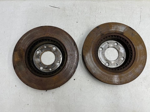 Tarcze hamulcowe Renault Clio II Kangoo I Megane I Logan I Sandero I 05-14r. przednie 260mm. tarcza przód KOMPLET