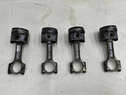 Tłok korbowód Renault Megane Clio Scenic Laguna Dacia Logan Duster Sandero Nissan Note Qashqai Micra 1.5 dCi kod silnika K9KT766