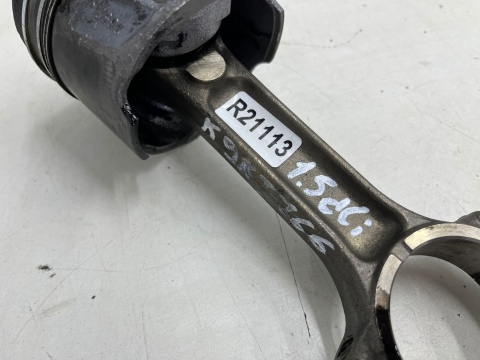 Tłok korbowód Renault Megane Clio Scenic Laguna Dacia Logan Duster Sandero Nissan Note Qashqai Micra 1.5 dCi kod silnika K9KT766