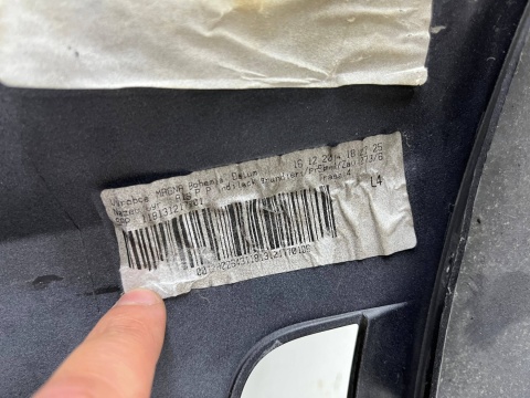 Zderzak przedni Audi A1 8X S-line Sline 10-14r. Przedlift przód narożnik zderzaka prawy przedni 8X0807438D Zderzak przedni Audi A1 8X S-line Sline 10-14r. Przedlift przód narożnik zderzaka prawy przedni 8X0807438D