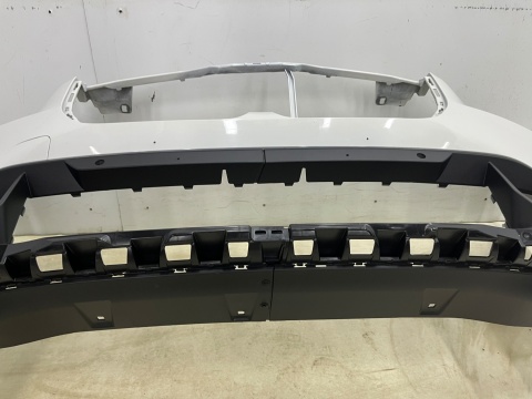 Zderzak przedni BMW X1 U11 22r.- przód 6XPDC Alpinweiss III 9883579 Zderzak przedni BMW X1 U11 22r.- przód 6XPDC Alpinweiss III 9883579