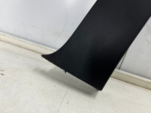 Listwa BMW X5 E70 06-13r. prawy przedni rant nadkola błotnika nakładka prawy przód 7158428 Listwa BMW X5 E70 06-13r. prawy przedni rant nadkola błotnika nakładka prawy przód 7158428
