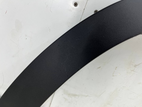 Listwa BMW X5 E70 06-13r. prawy przedni rant nadkola błotnika nakładka prawy przód 7158428 Listwa BMW X5 E70 06-13r. prawy przedni rant nadkola błotnika nakładka prawy przód 7158428