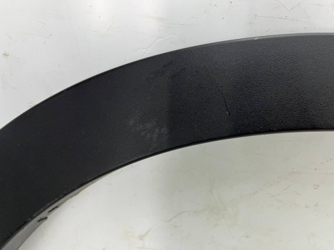 Listwa BMW X5 E70 06-13r. prawy przedni rant nadkola błotnika nakładka prawy przód 7158428 Listwa BMW X5 E70 06-13r. prawy przedni rant nadkola błotnika nakładka prawy przód 7158428