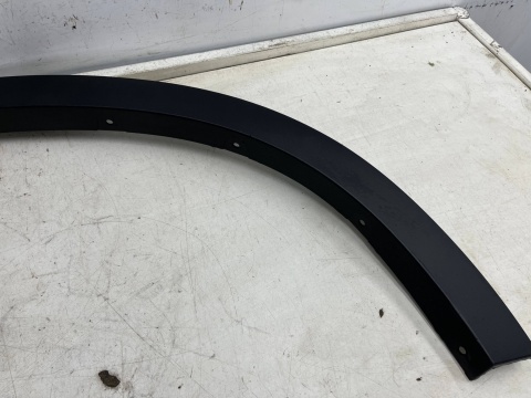 Listwa BMW X5 E70 06-13r. prawy przedni rant nadkola błotnika nakładka prawy przód 7158428 Listwa BMW X5 E70 06-13r. prawy przedni rant nadkola błotnika nakładka prawy przód 7158428
