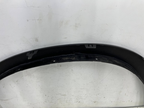 Listwa BMW X5 E70 06-13r. prawy przedni rant nadkola błotnika nakładka prawy przód 7158428 Listwa BMW X5 E70 06-13r. prawy przedni rant nadkola błotnika nakładka prawy przód 7158428