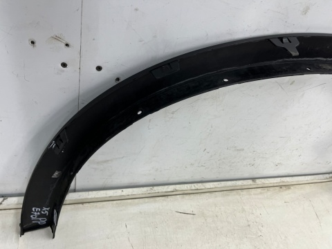 Listwa BMW X5 E70 06-13r. prawy przedni rant nadkola błotnika nakładka prawy przód 7158428 Listwa BMW X5 E70 06-13r. prawy przedni rant nadkola błotnika nakładka prawy przód 7158428