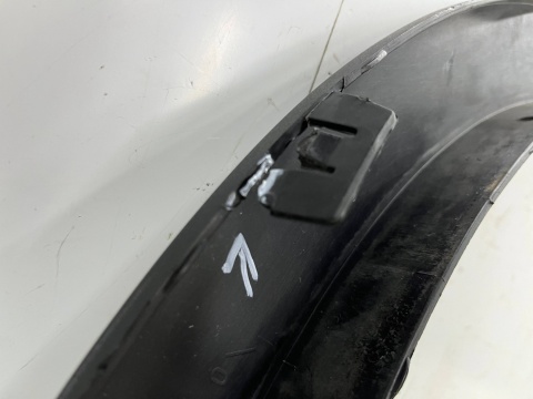 Listwa BMW X5 E70 06-13r. prawy przedni rant nadkola błotnika nakładka prawy przód 7158428 Listwa BMW X5 E70 06-13r. prawy przedni rant nadkola błotnika nakładka prawy przód 7158428