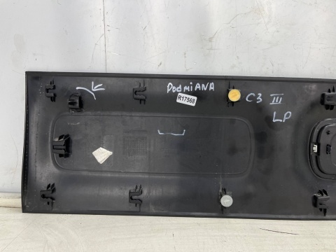 Listwa Citroen C3 III LIFT 20r.- LEWA przednia nakładka drzwi bocznych lewy przód 9833480877 Listwa Citroen C3 III LIFT 20r.- LEWA przednia nakładka drzwi bocznych lewy przód 9833480877