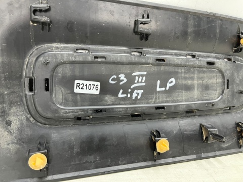 Listwa Citroen C3 III LIFT 20r.- LEWA przednia nakładka drzwi bocznych lewy przód 9833480877 Listwa Citroen C3 III LIFT 20r.- LEWA przednia nakładka drzwi bocznych lewy przód 9833480877